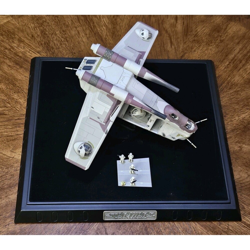 Code 3 Star Wars Republic Gunship (LAAT) With Box Limited (719/2500) Episode II